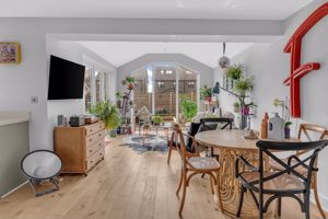 Photo 7- click for photo gallery